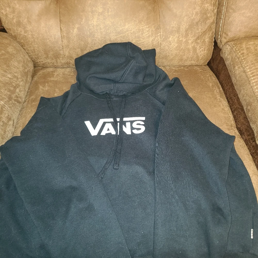 Vans - Picture 2 of 2